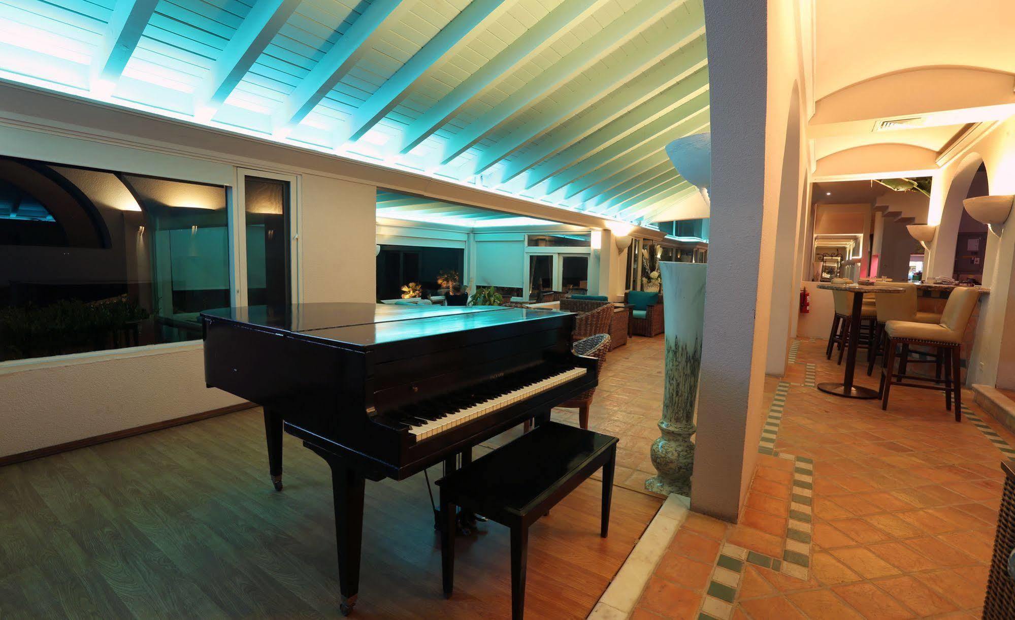 Hotel Las Rosas & Spa Ensenada Luaran gambar